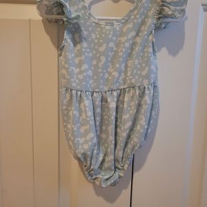 Adorable Bailey Blossom ruffled onsie size 12-18 months
